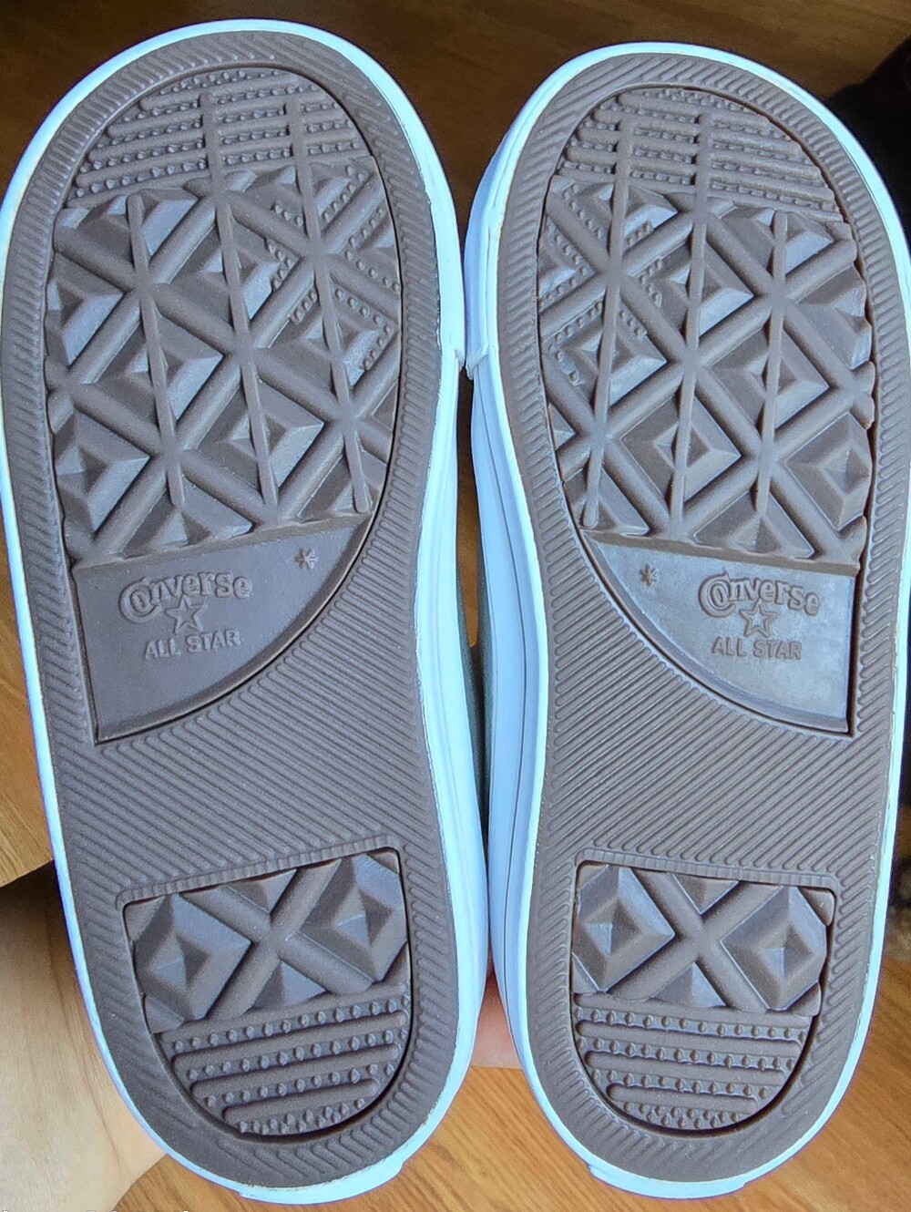 Sz 10 Toddler Girl's CONVERSE CTAS DAINTY LUCKY METALLIC Casual Shoes - Picture 8 of 8